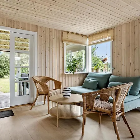 Feriehus Amazing Home In Otterup With House Sea View *