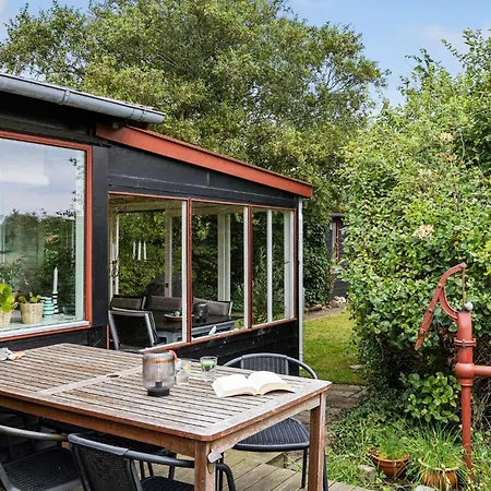 Gorgeous In With House A Panoramic View *